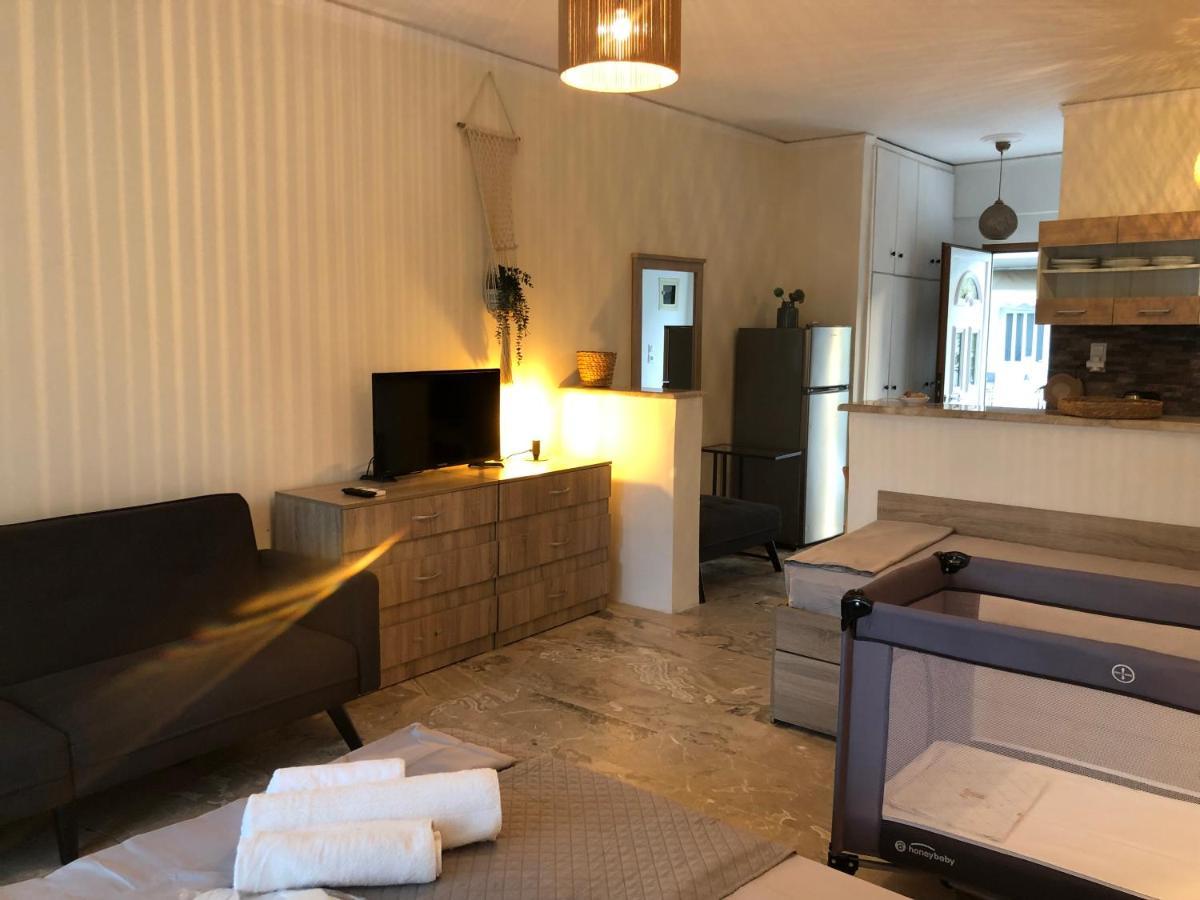 Studio Στο Τολό Luaran gambar